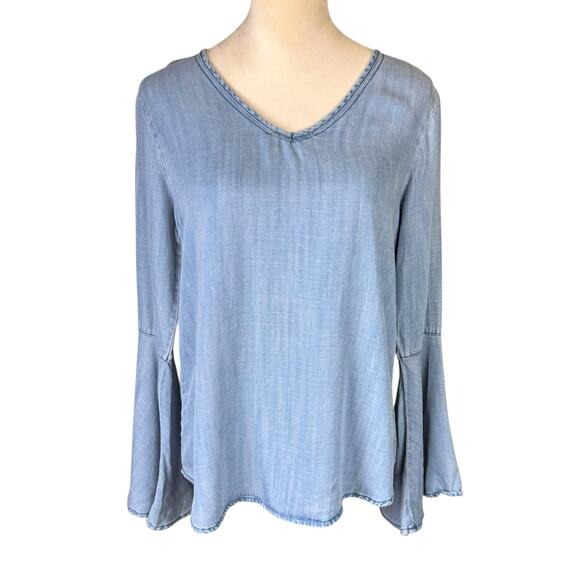 Thread & Supply Blue Soft Chambray Long Bell Sleeve V-neck Casual Solid Top - Picture 1 of 11